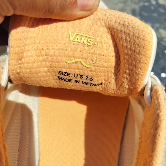 Vans Beige and White Sneakers - Picture 9 of 15